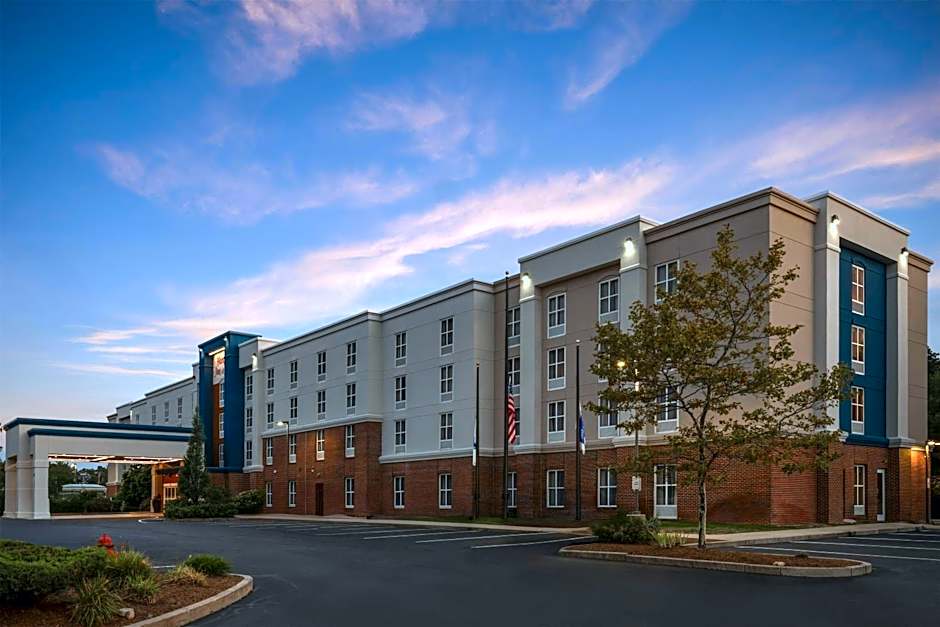 Hampton Inn By Hilton & Suites Plymouth