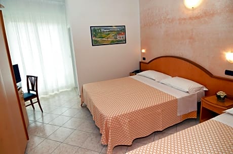 Triple Room with Balcony