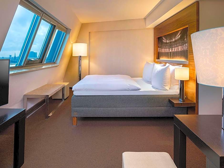 Moevenpick Hotel Hamburg