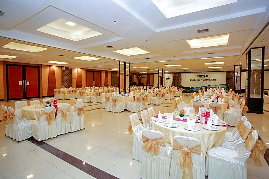 Parkside Mandarin Hotel Pekalongan