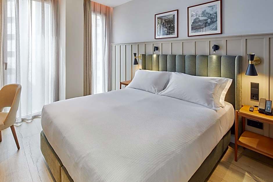 Via Sants Hotel Barcelona, Tapestry Collection by Hilton