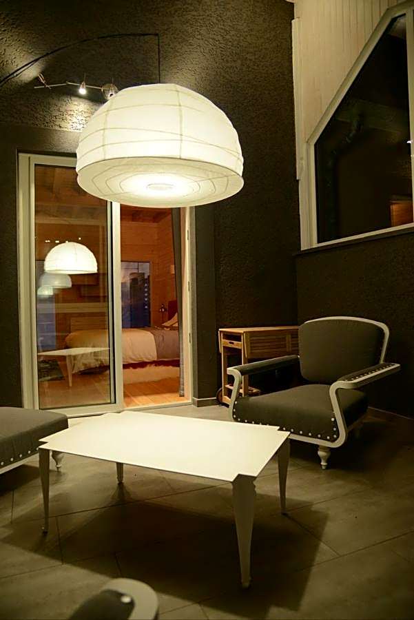 Domaine du Mont Monnet - Chambre d'hôtes & Gîte