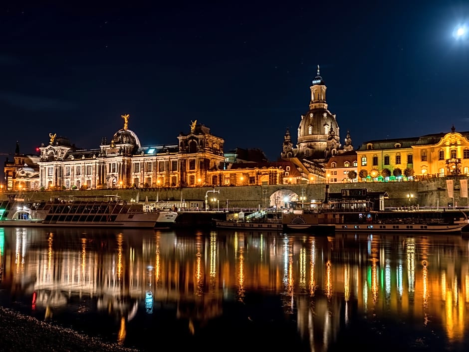 Azimut Hotel Dresden