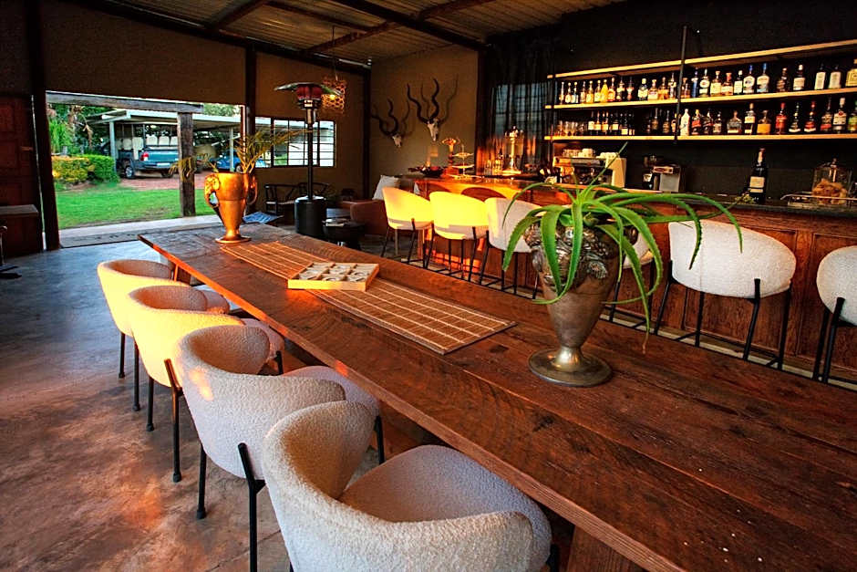 Addo Elephant Safari Lodge - Bellevue Forest Reserve