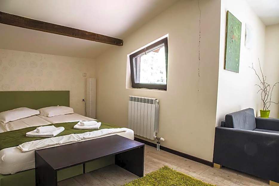 RILA 6ATO Hotel & Restaurant