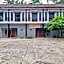 Urbanview Hotel Penginapan Ananda
