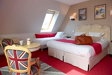 Superior Triple Room