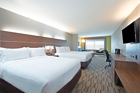 Suite with Two Queen Beds