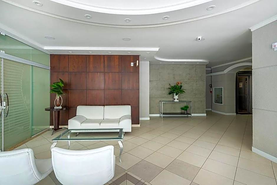 MRBQ022- Ap ao lado da Praia e Roda Gigante 2Q+2WC