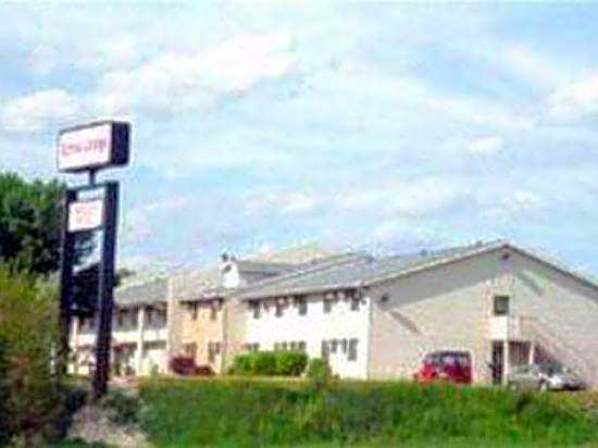 Motel 6 Omaha, NE