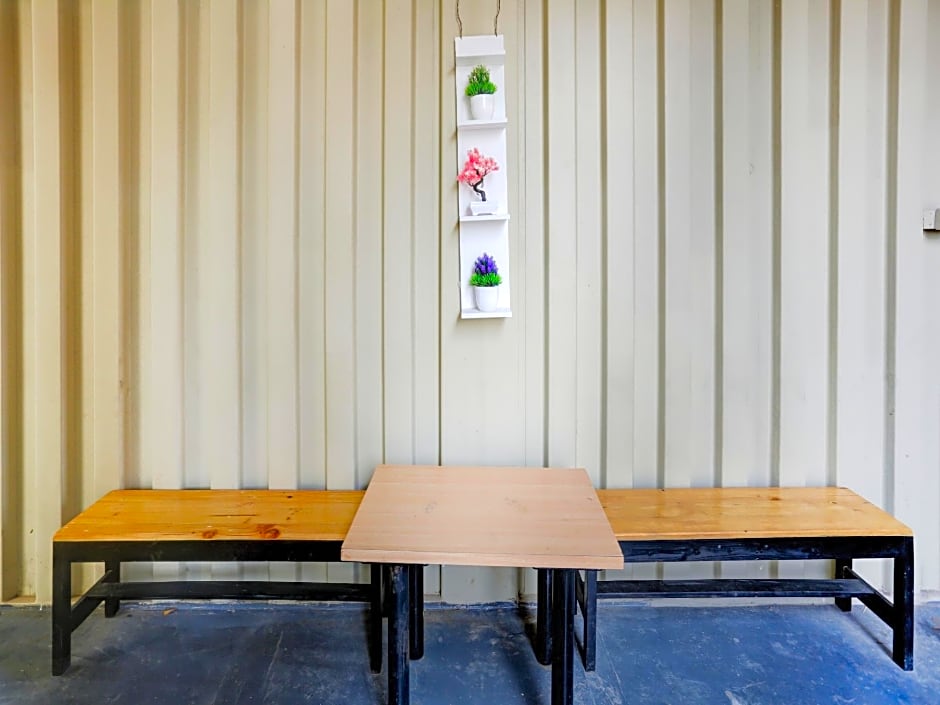 Capital O 3300 Nadjara Residence Syariah