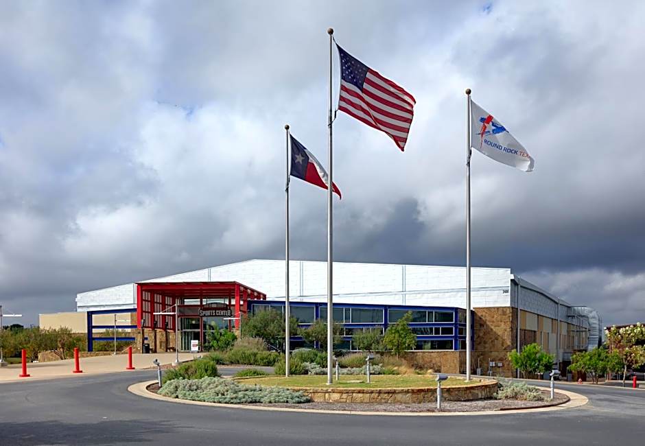 Holiday Inn Express & Suites Austin - Round Rock By IHG