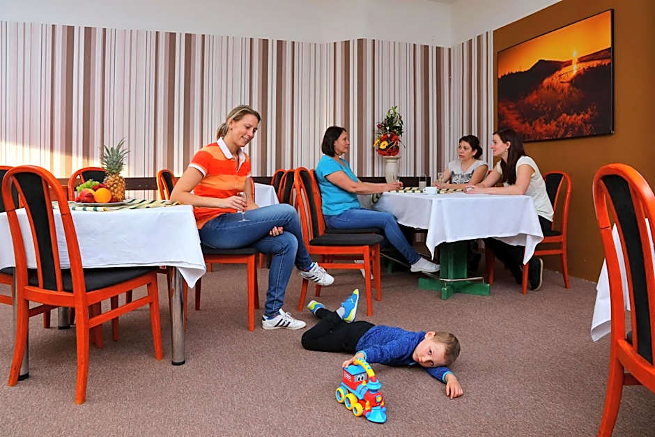 Hotel Lenka