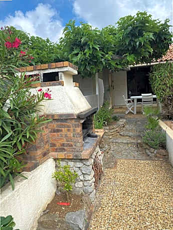 Pavillon studio à 5min de la plage