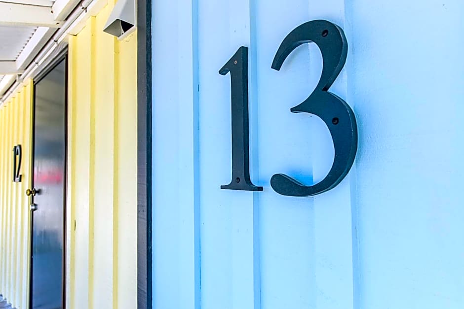 Kaiteriteri Recreation Reserve Cabins