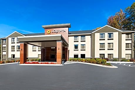 La Quinta Inn & Suites by Wyndham Snellville - Stone Mountain