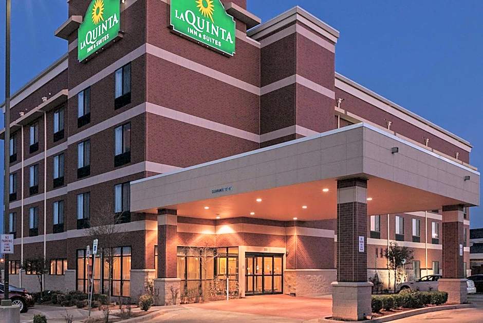 La Quinta Inn & Suites by Wyndham Edmond