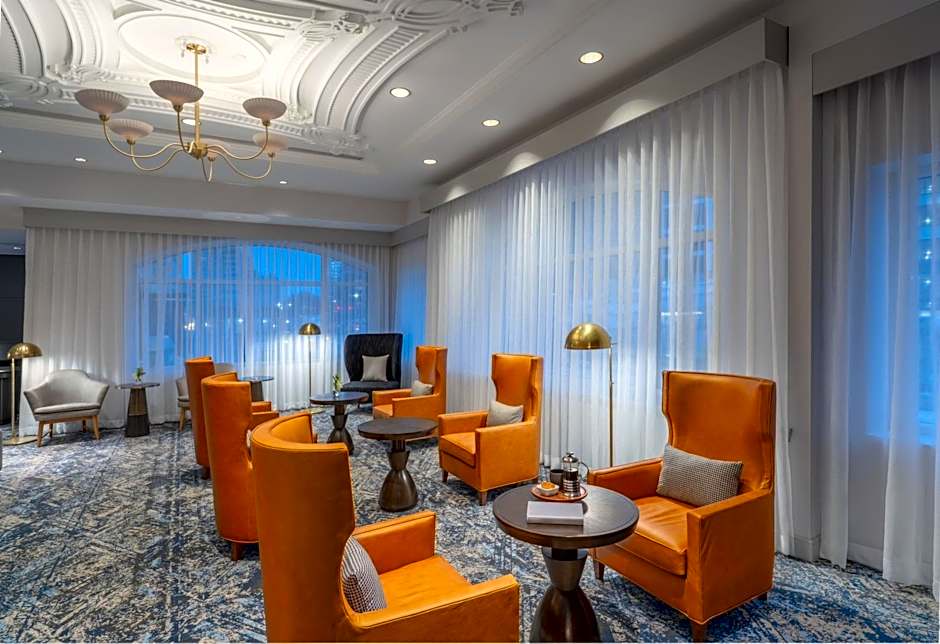 Hotel Commonwealth