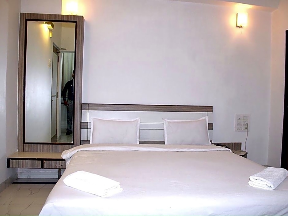 Hotel Saikripa Imperial