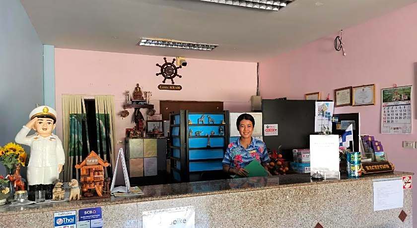 Holiday Villa, Lanta