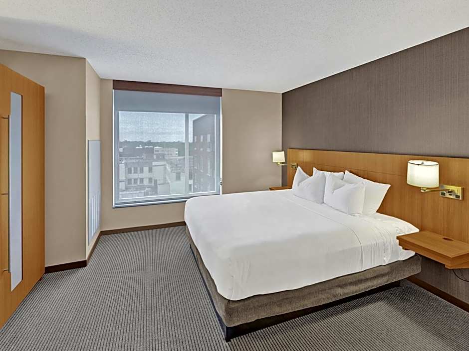 Hyatt Place Champaign - Urbana