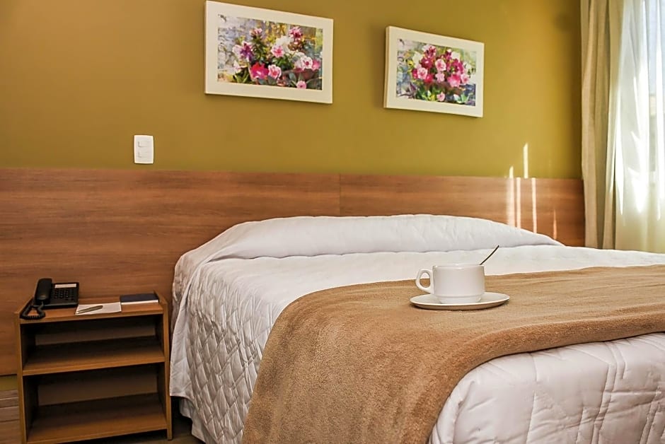 Mont Blanc Suites Duque de Caxias