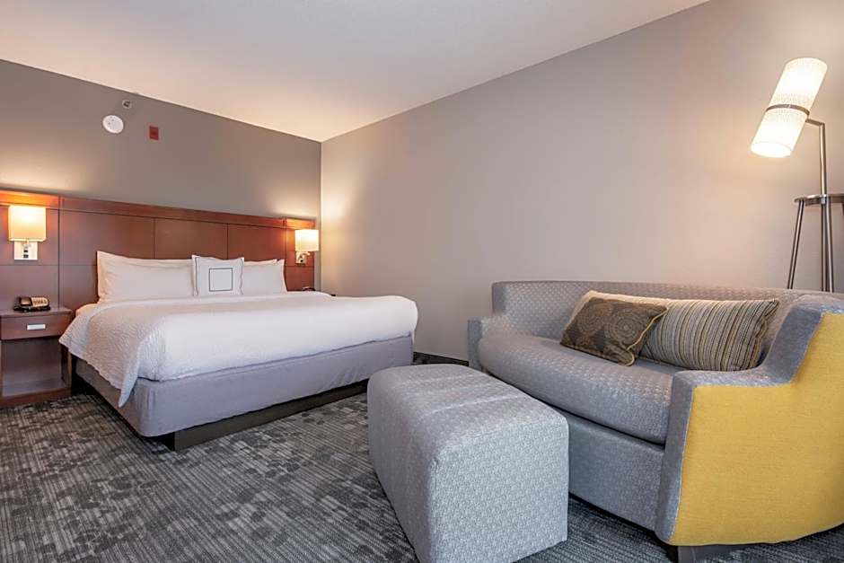 Courtyard by Marriott Charlotte Lake Norman