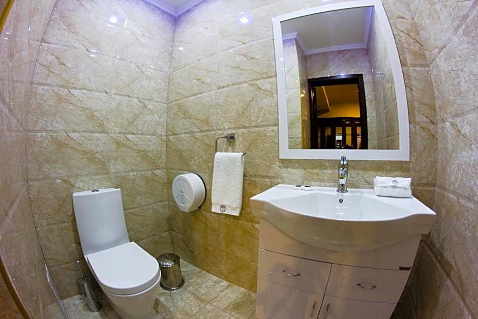 Plaza Hotel Bishkek