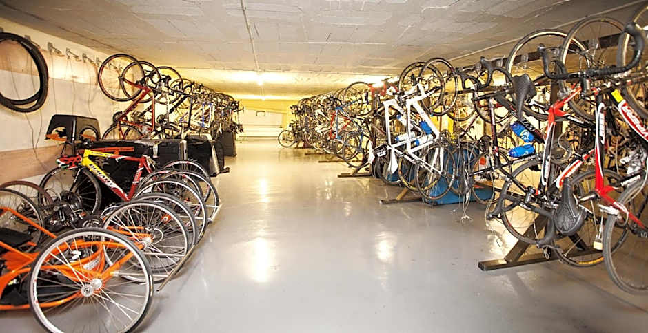 Aparthotel Fontanellas Playa