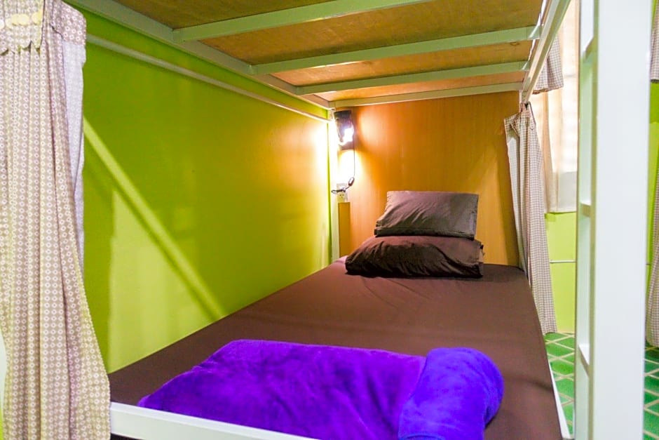 Plus Hostel Ayutthaya