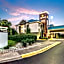 La Quinta Inn & Suites by Wyndham Louisville East