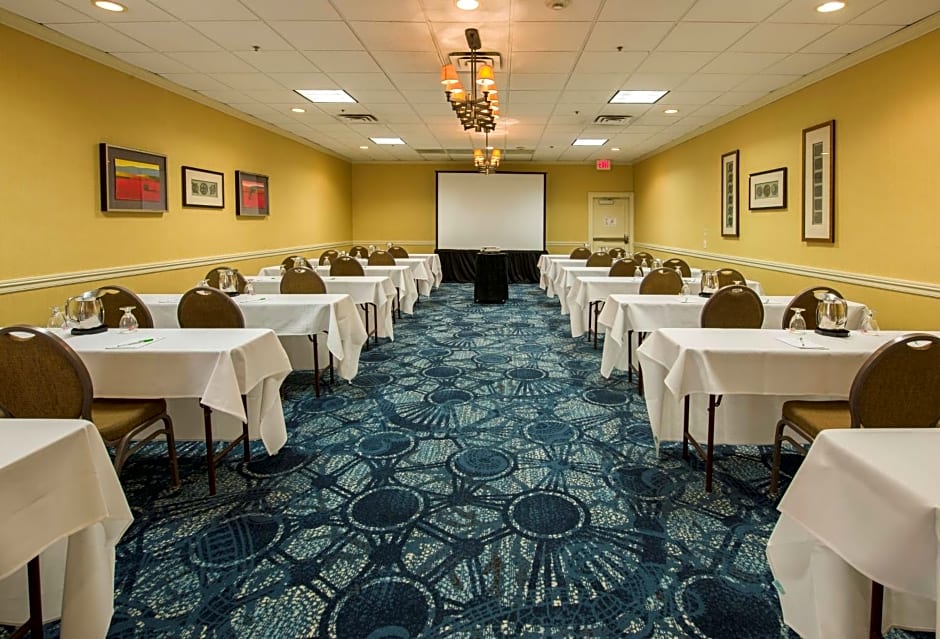 Best Western Plus Strongsville Cleveland