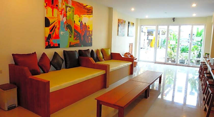 Phangan Pearl Hostel