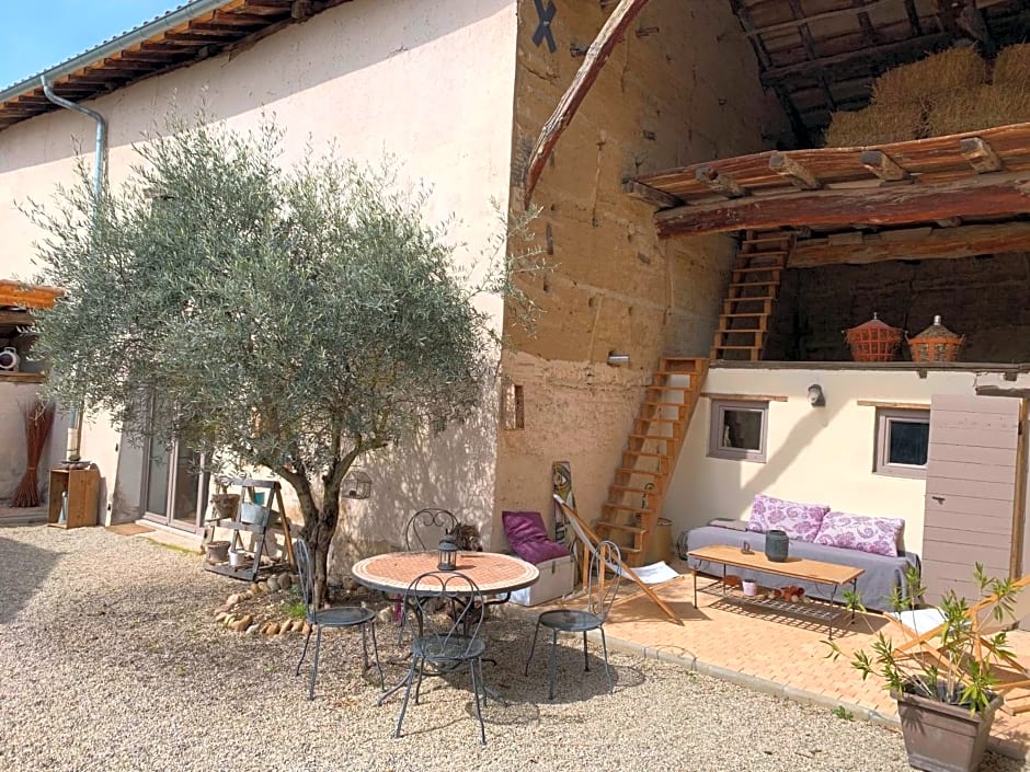 La Grange de la Batone - Bed and Breakfast