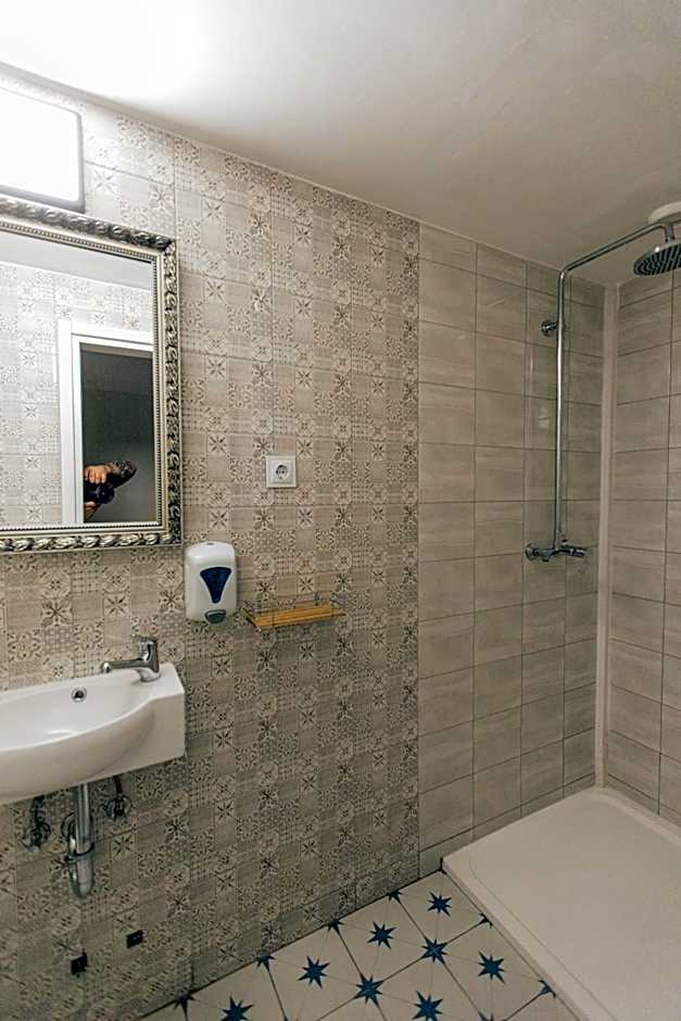 Palmers Lodge Hostel