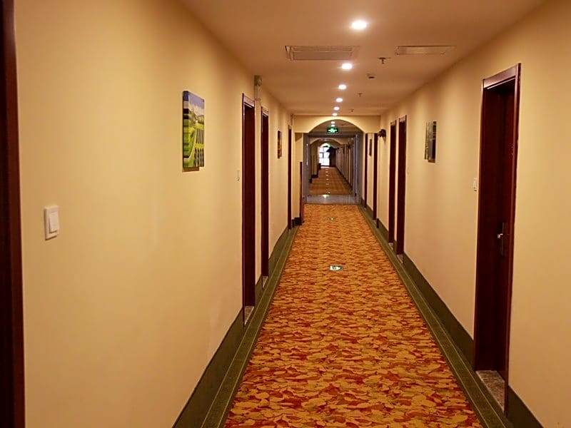 GreenTree Inn ZhenJiang Danyang Wanshan Park Express Hotel