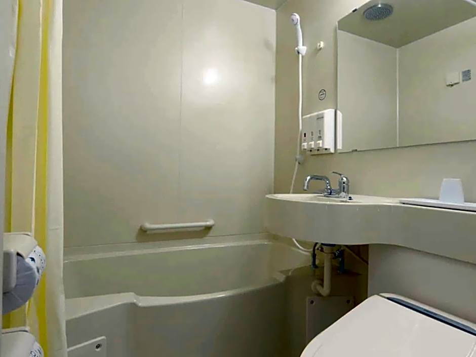Toyoko Inn Higashi-Hiroshima Saijo Ekimae