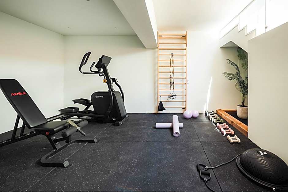Batis Aero Beachfront Wellbeing Hotel
