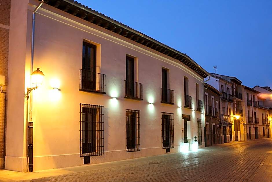 Evenia Alcala Boutique