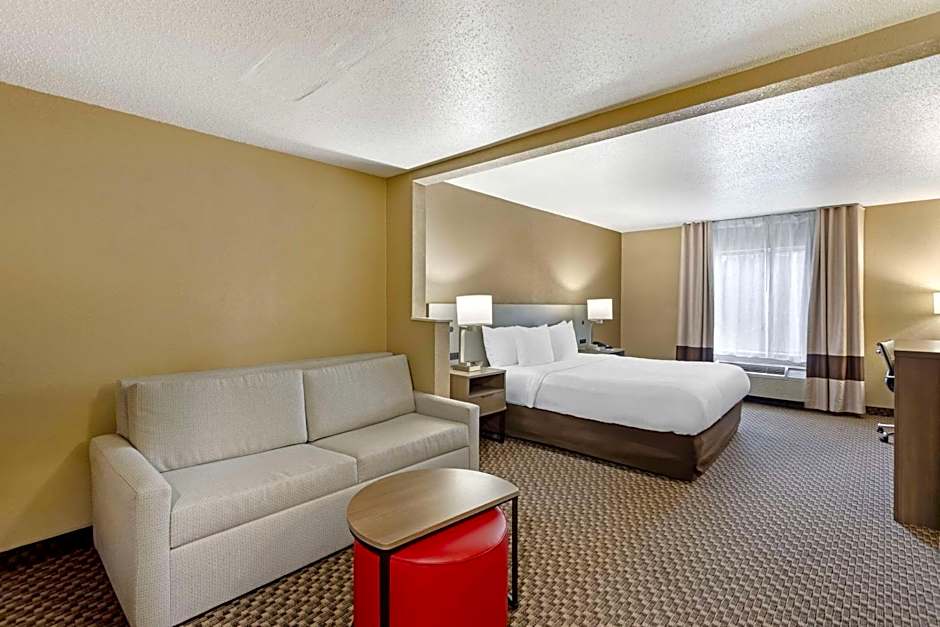 Comfort Inn & Suites Carneys Point