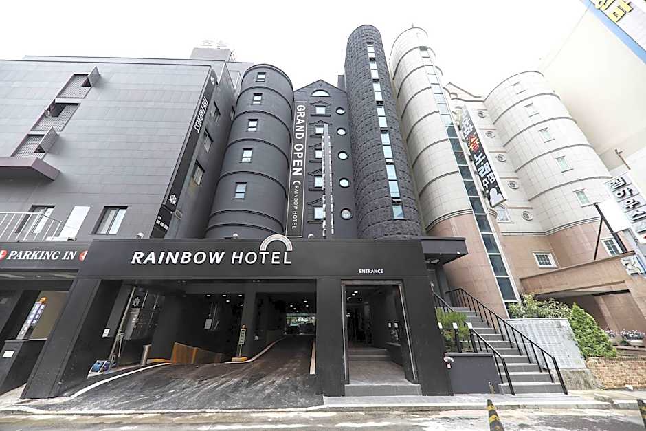 Rainbow Hotel