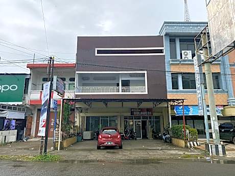 RedDoorz near Terminal Dangerakko Palopo