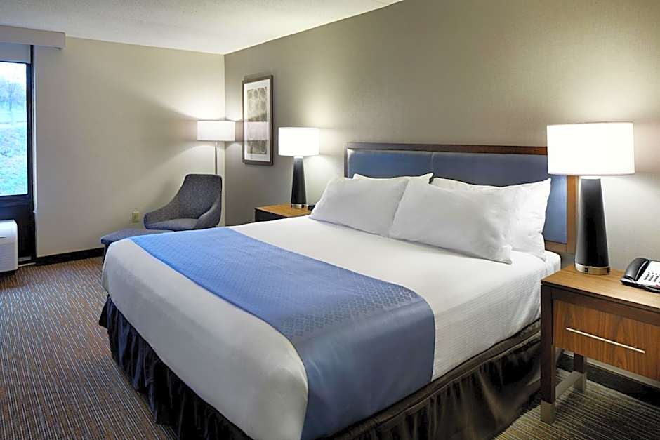 Wingate by Wyndham St. Clairsville/Wheeling