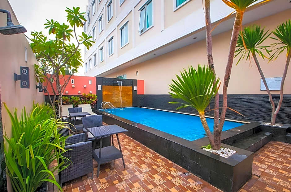 Daima Hotel Padang
