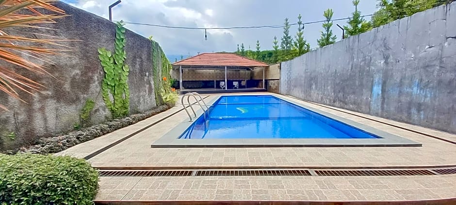 Hotel Sri Indrawati Puncak Mitra RedDoorz