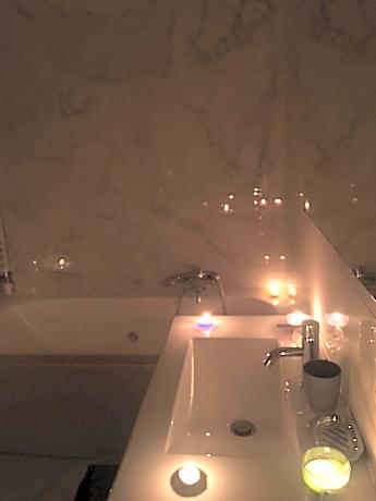 Double Room with Spa Bath