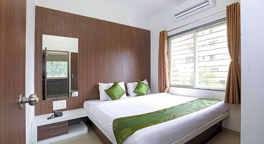 Treebo Sapphire Studio