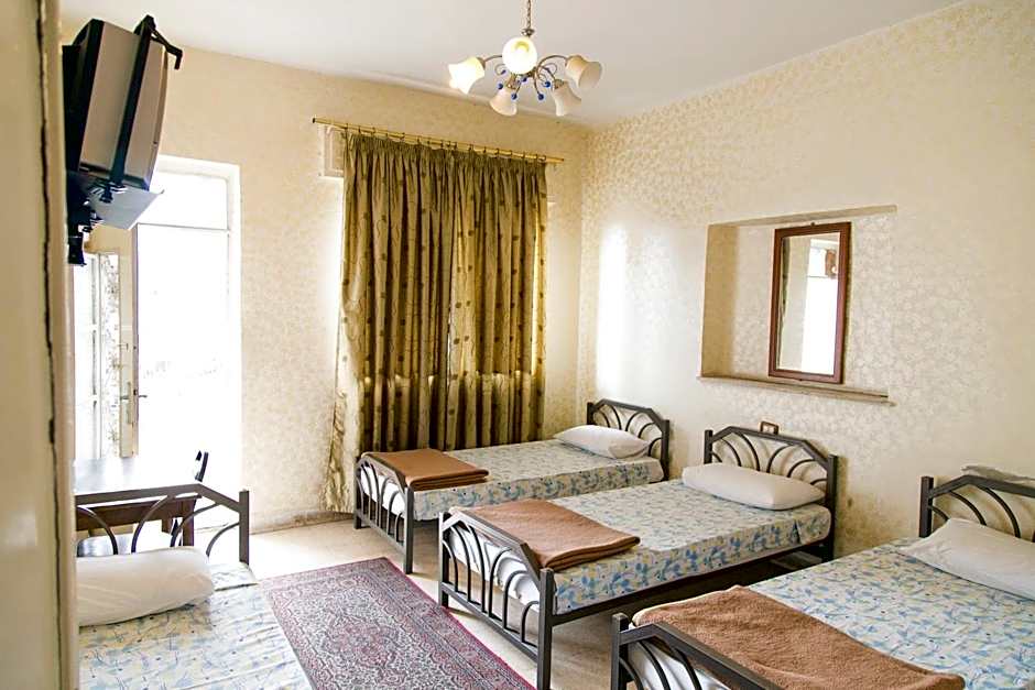Sun Rise Hotel & Hostel & Tours