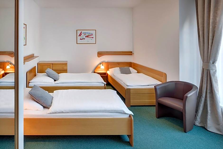 Hotel Oya