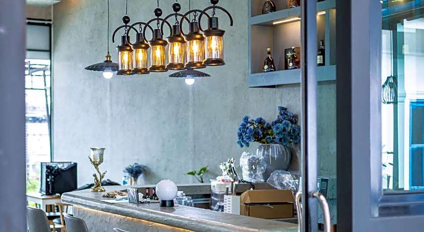 Blue Carina Inn Hotel (SHA Plus)